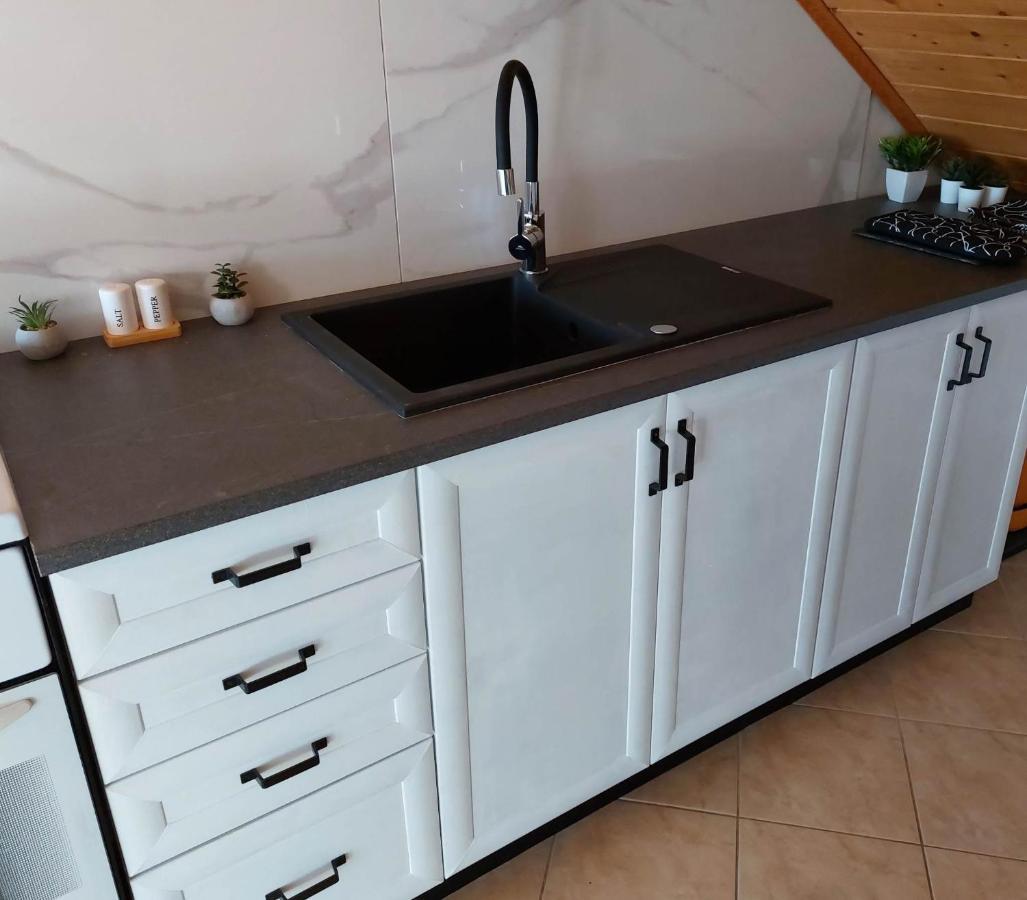 Apartmani Mare 시베니크 외부 사진