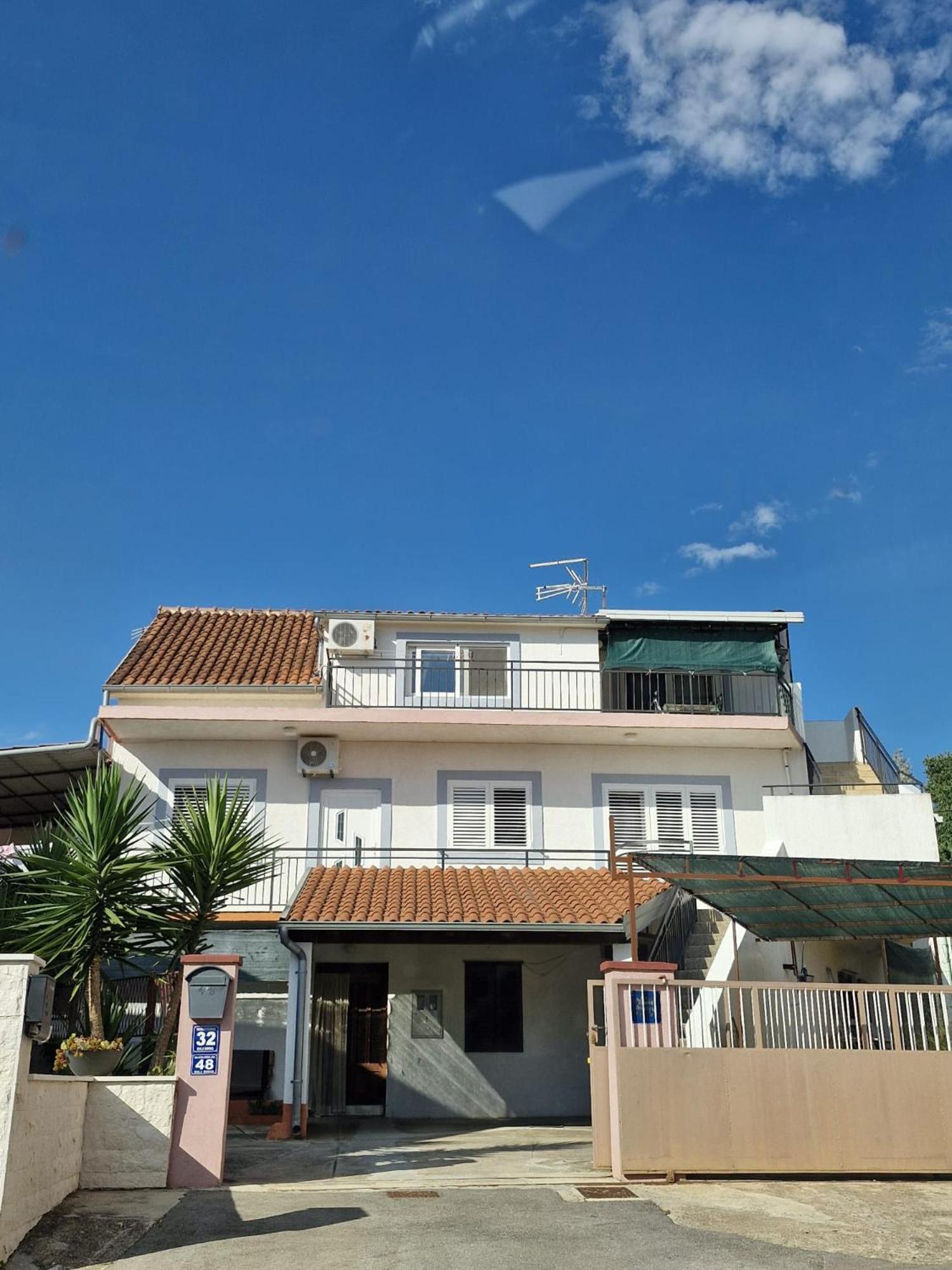 Apartmani Mare 시베니크 외부 사진